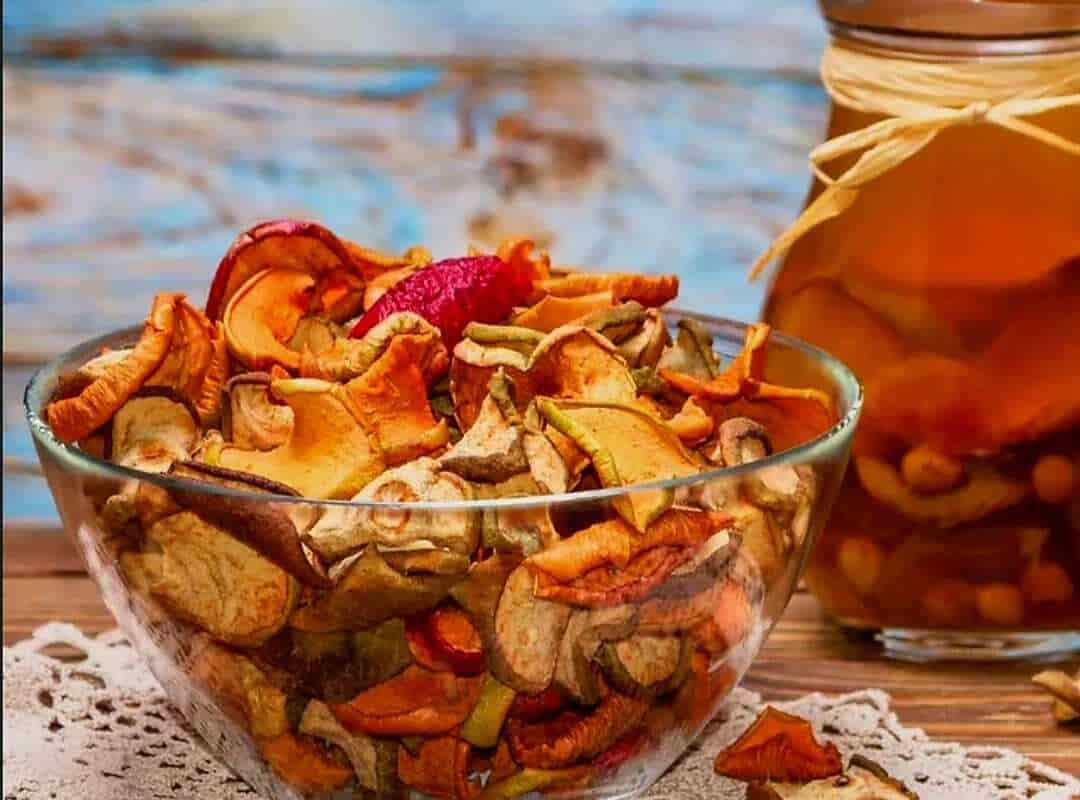 تصویر 2 از میوه خشک سیب فرآوری با حفظ طعم طبیعی