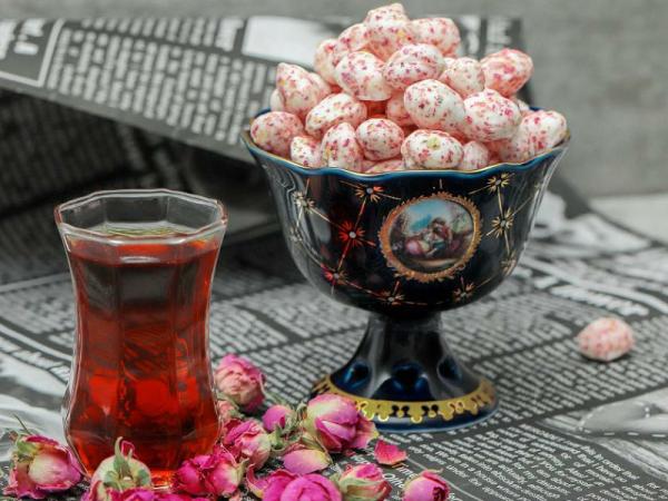 تصویر 2 از شکر پنیر گل محمدی سنتی خوش عطر ایرانی