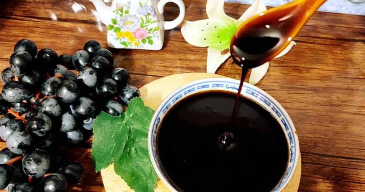 تصویر 2 از شیره انگور رازقی سنتی خالص تغلیظ شده