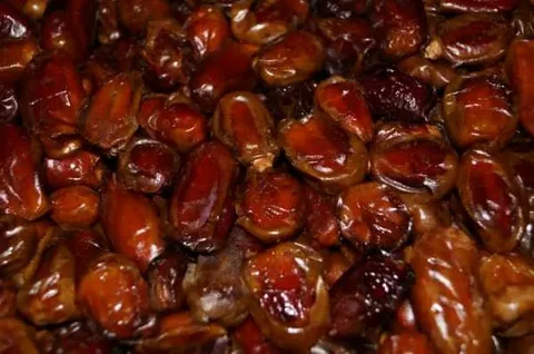 تصویر 4 از خرما کبکاب ناطول در بسته‌ بندی بهداشتی و مقاوم