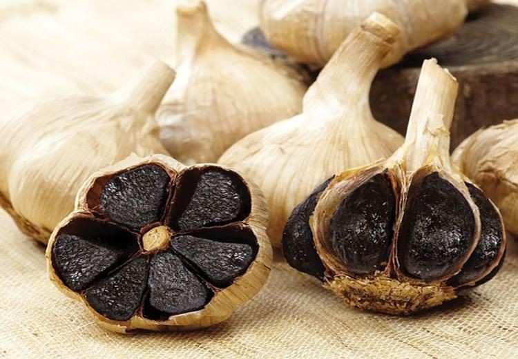 تصویر 4 از سیر سیاه مرغوب تضمینی بدون مواد افزودنی