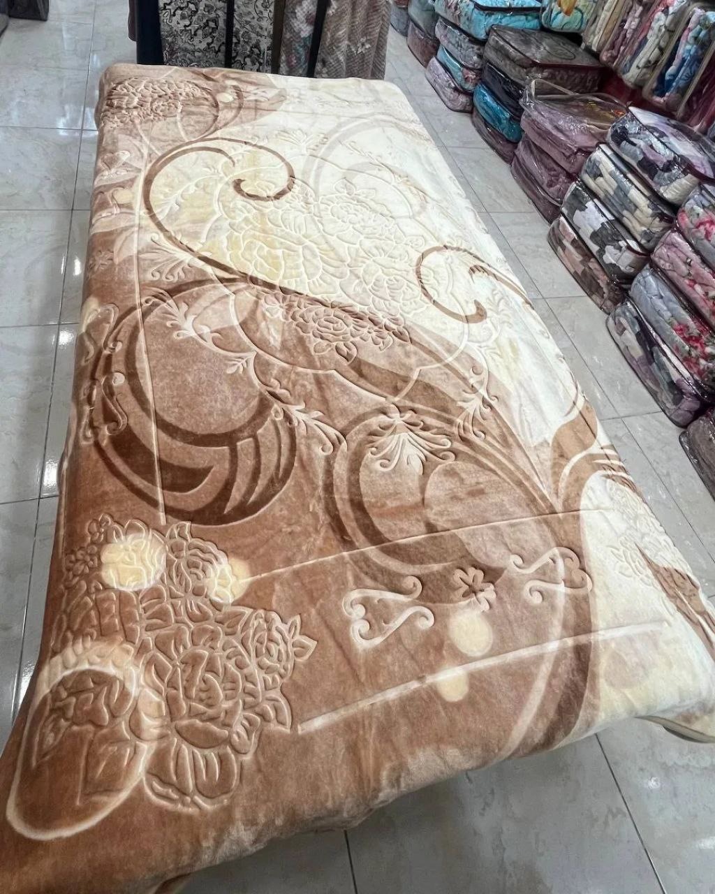پخش عمده و قیمت ویژه پتو زنبق دونفره