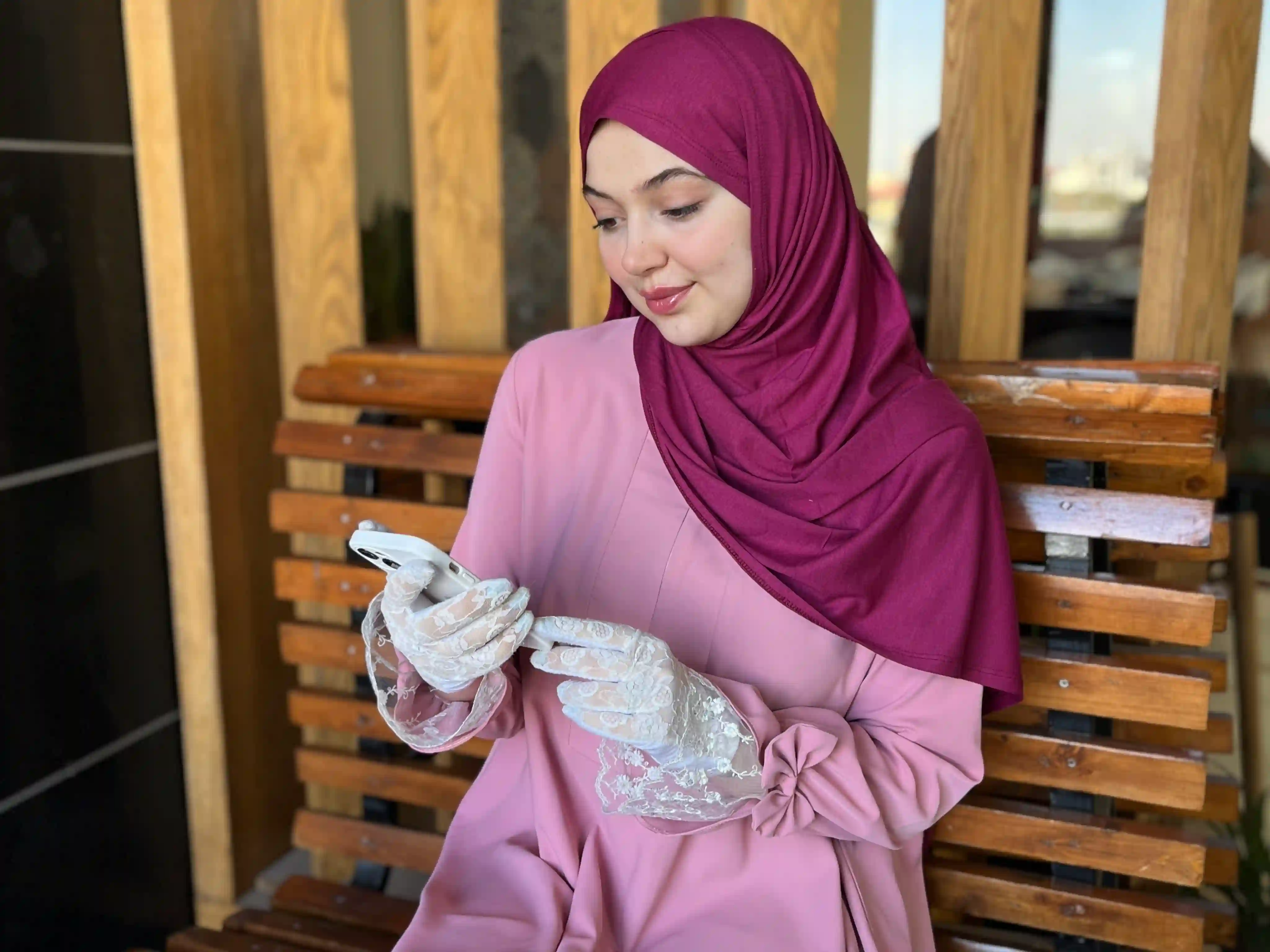 شال کویتی؛ گزینه‌ای خاص و محبوب برای عمده‌ فروشی