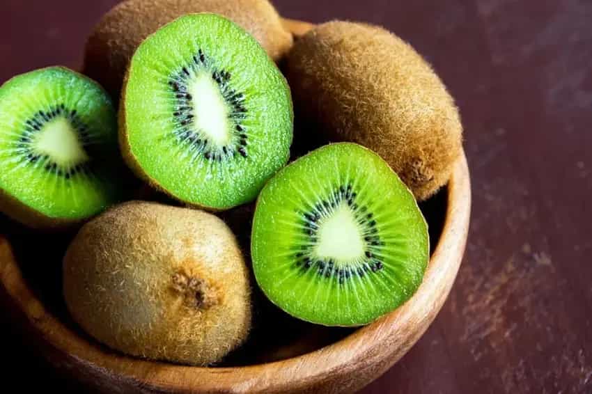 تصویر 1 از کیوی هایوارد سبز سرشار از فیبر و ویتامین C طبیعی