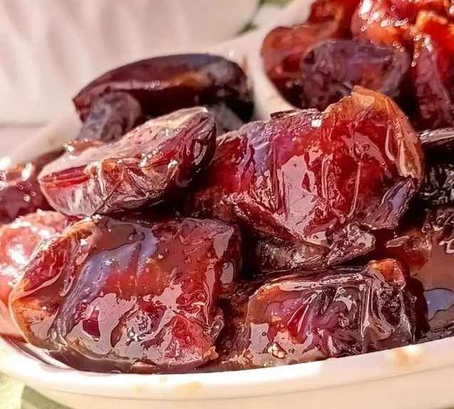 تصویر 1 از خرما کبکاب درجه یک با بافت نرم لطیف و طعم لذیذ