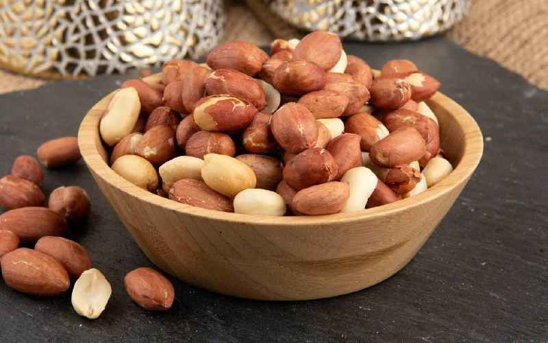 تصویر 2 از بادام زمینی بدون نمک تازه با طعم طبیعی