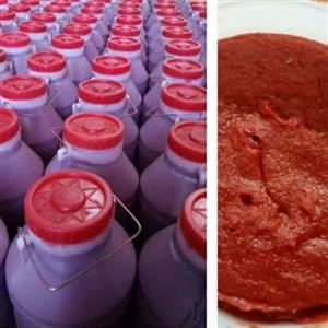 رب گوجه‌ فرنگی خانگی تهیه شده از گوجه های رسیده