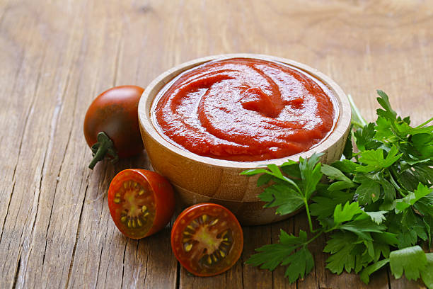 تصویر 1 از رب گوجه‌فرنگی چاشنی محصولی استاندارد برای صادرات به کشورهای مختلف و فروش عمده