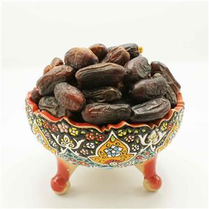 خرما قشقایی شهددار بومی مناطق گرمسیری با عطر خالص گیاهی مناسب مصرف روزانه