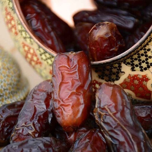 تصویر 4 از خرما پیارم طلایی ویژنا انتخاب لوکس و سالم