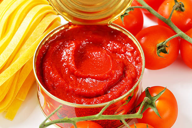 تصویر 2 از چرا قیمت رب گوجه فرنگی افزایش می‌یابد؟