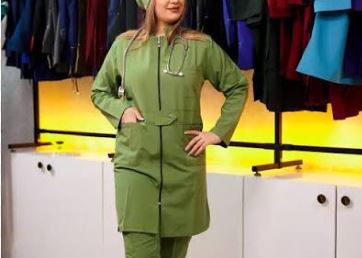 تصویر 1 از روپوش پزشکی چالوس با پارچه سبک و بادوام