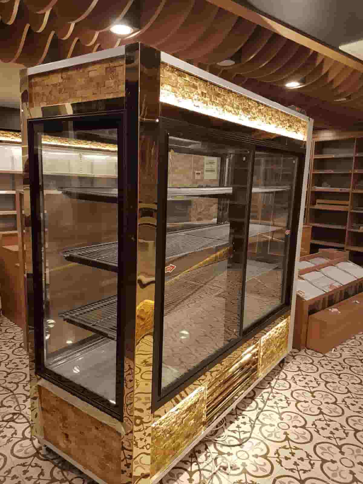 تصویر 4 از یخچال فریزر صنعتی اصفهان با کیفیت بالا و دوام ماندگار