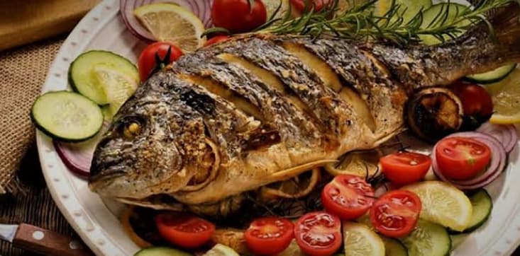 تصویر 4 از ماهی کپور سرخ شده محصولی خوش خوراک برای سرو روزانه و مهمانی