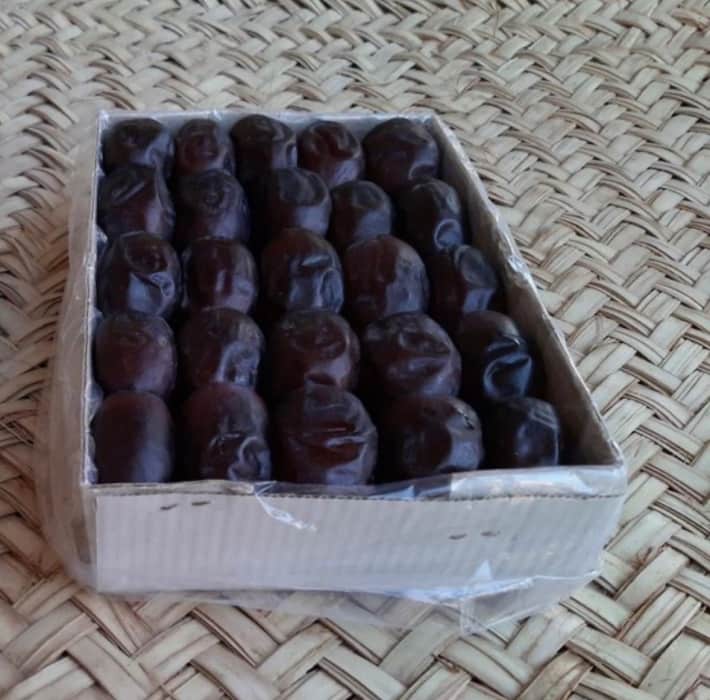 تصویر 3 از خرما مضافتی برنا مناسب پذیرایی با طعم شیرین طبیعی