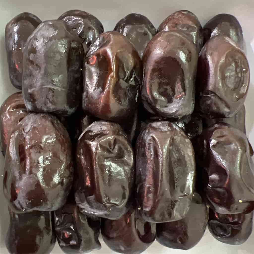 تصویر 1 از خرما مضافتی مشکین 600 گرمی مناسب پذیرایی و میان وعده