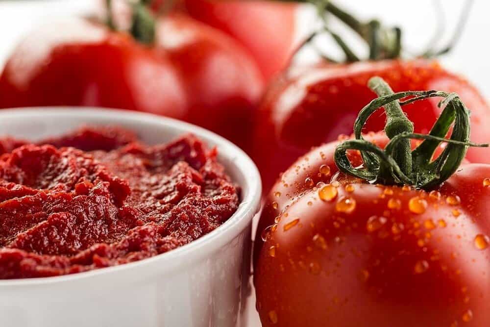 تصویر 2 از رب گوجه فرنگی یک و یک تهیه شده از گوجه مرغوب