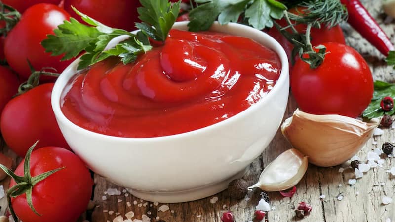 تصویر 4 از رب گوجه فرنگی هایلی با طعم متعادل و کیفیت مناسب آشپزی