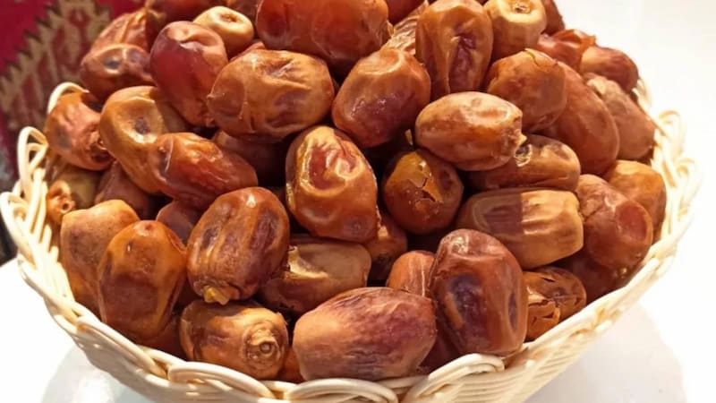 تصویر 4 از خرما زاهدی خشک تهیه شده از نخلستان های مرغوب