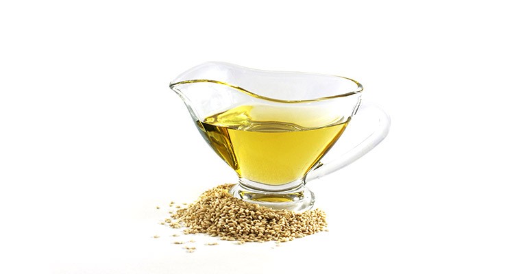 روغن کنجد ماساژ مناسب مراقبت از پوست با بافت نرم و سبک
