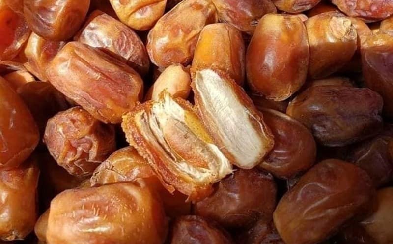 تصویر 4 از خرما زاهدی عراق برداشت شده از نخلستان های منتخب