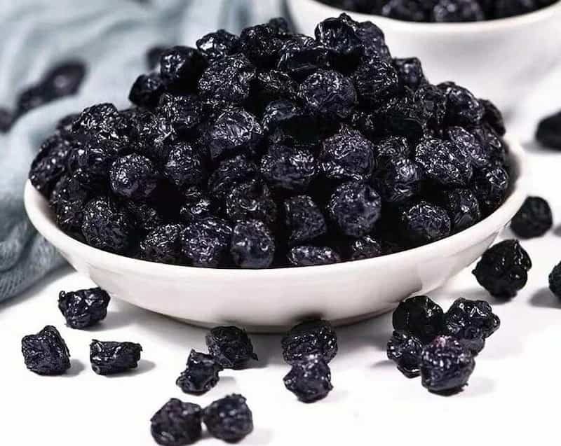 آلبالو خشک ارگانیک با رنگ طبیعی و جذاب