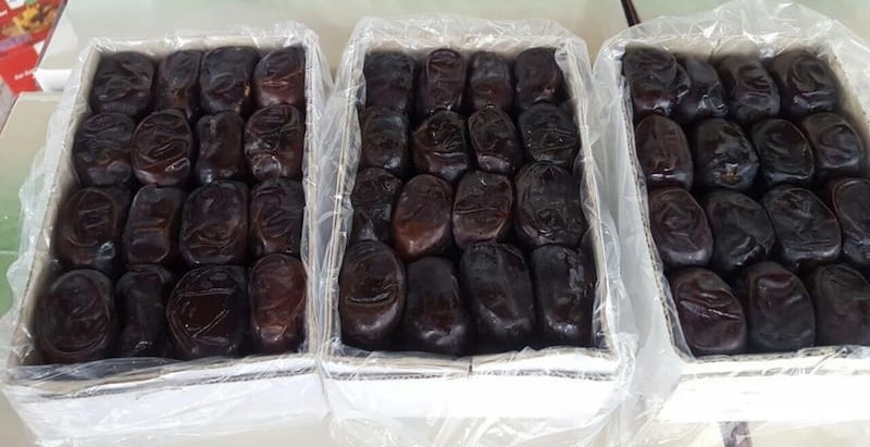 تصویر 4 از خرما مضافتی سارا مناسب عرضه در بسته بندی های استاندارد