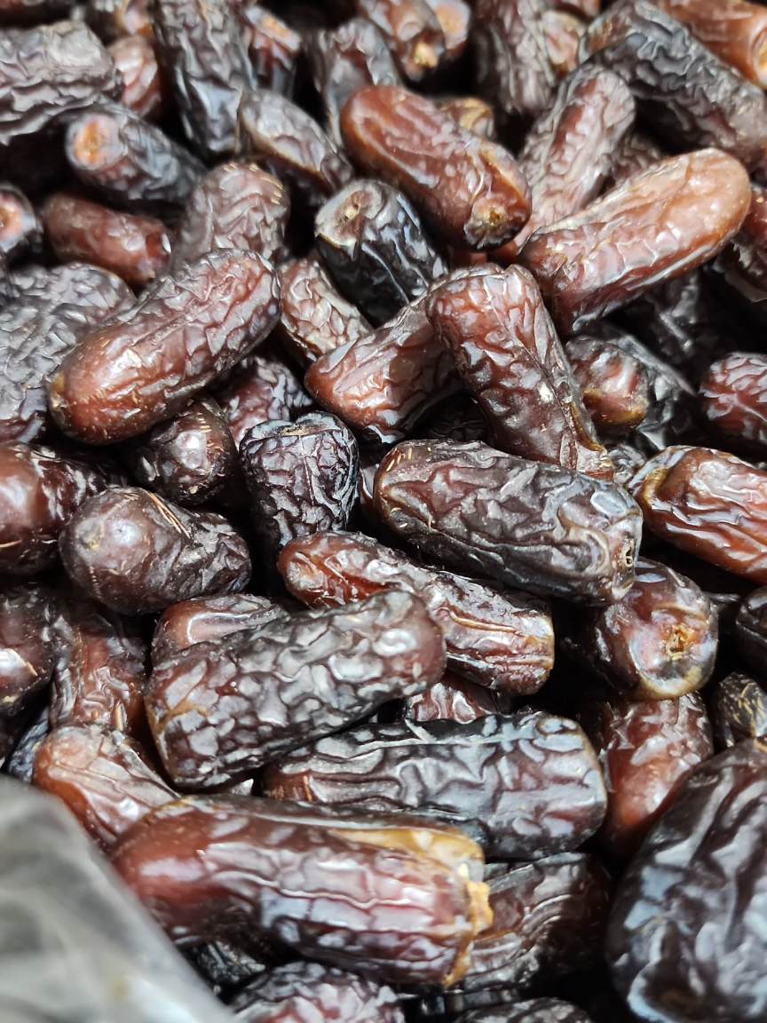 تصویر 2 از خرید عمده خرما از تولیدکننده حاجی آباد
