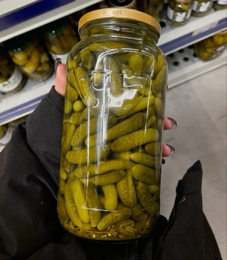 تصویر 3 از فروش عمده و ارزان + خیارشور ویژه شیشه ای ۶۷۰ گرمی