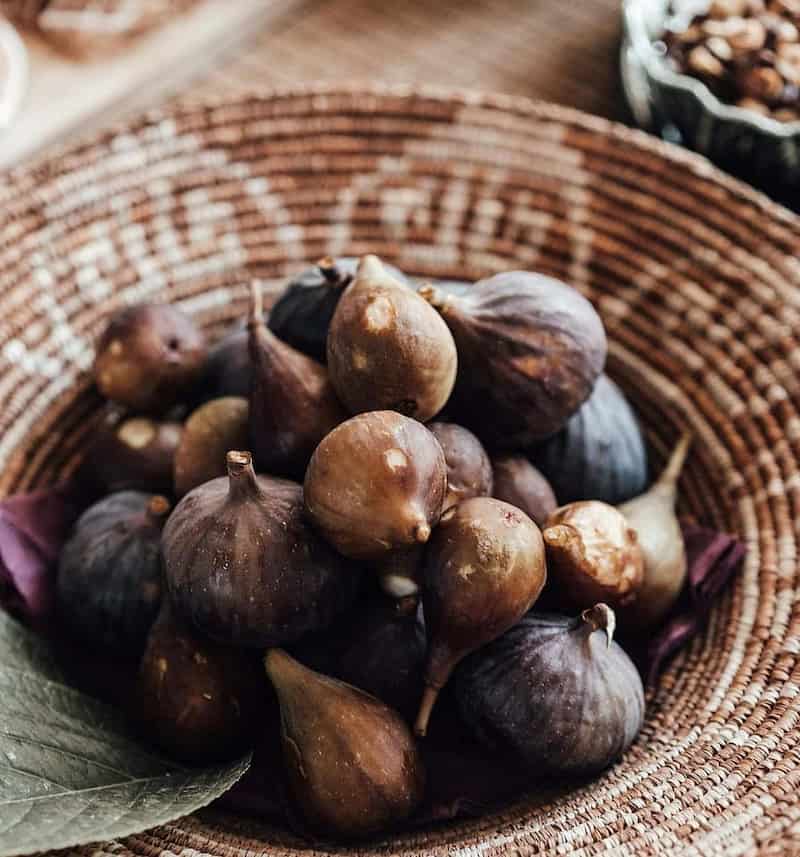 انجیر خشک سیاه خوش طعم با کیفیت طبیعی ممتاز