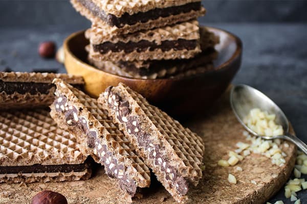 تصویر 3 از ویفر شکلاتی کیلویی ترد و خوشمزه مناسب پذیرایی و مصرف روزانه
