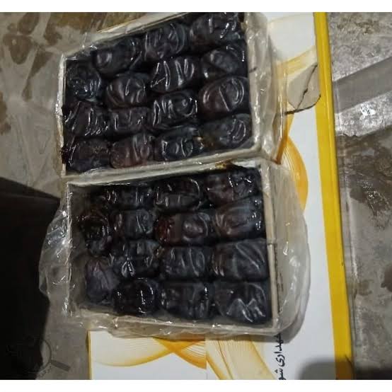 تصویر 2 از خرما مضافتی نیم کیلویی مناسب مصرف خانوادگی با وزن استاندارد