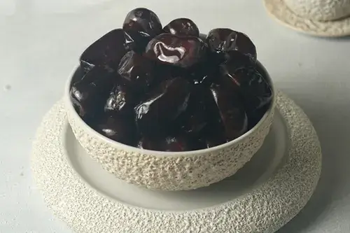 تصویر 3 از خرما مضافتی احسان مناسب استفاده در مراسم ها و ضیافت ها