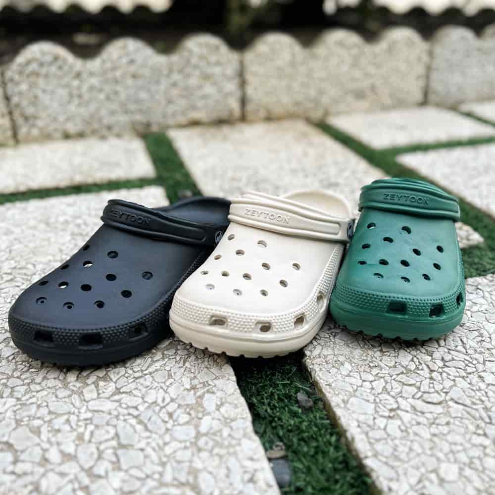 تصویر 3 از دمپایی مردانه کراکس با طراحی حفره دار و سبک اسپرت