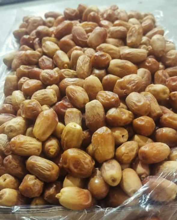 تصویر 3 از خرید عمده خرمای زاهدی ممتاز + فروش ویژه
