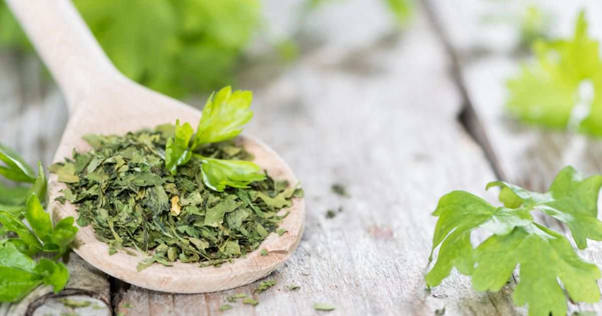 تصویر 2 از سبزی آشی خشک تازه با عطر طبیعی ماندگار