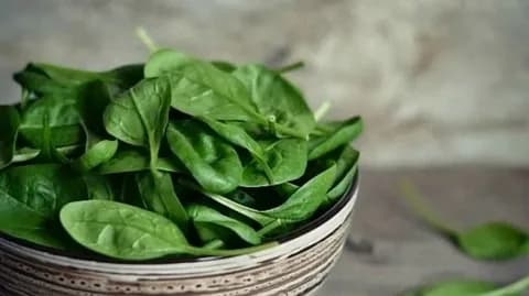 تصویر 4 از سبزی آش اسفناج خوش طعم مناسب پخت آسان