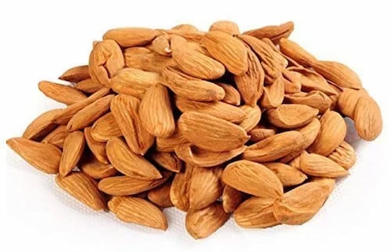 تصویر 1 از بادام مامایی درشت مرغوب با طعم طبیعی و تازه