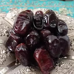 تصویر 4 از خرما مضافتی ارزان انتخابی مناسب برای فروشندگان و مصرف کنندگان