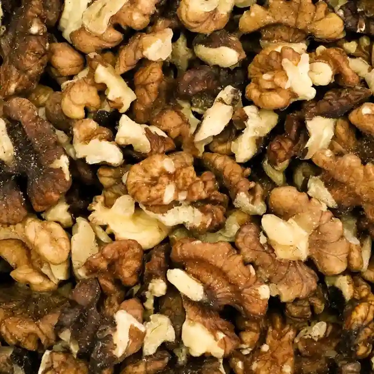 تصویر 3 از مغز گردو فسنجانی چرب مناسب تهیه خورشت اصیل