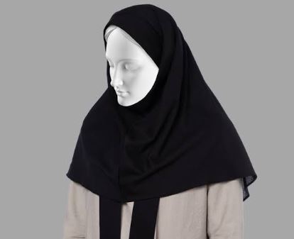 مقنعه کراواتی مشکی با فرم ایستاده و آراسته