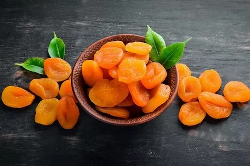 قیسی زردآلو تیزابی با کیفیت صادراتی و خوش طعم