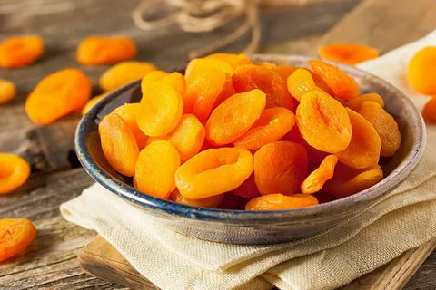قیسی زردآلو درجه یک تهیه شده با فرآوری سنتی و اصولی