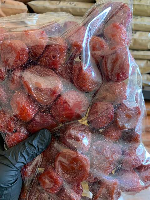 تصویر 3 از قیسی آلو قرمز اصیل با طعم متفاوت و رنگ طبیعی میوه