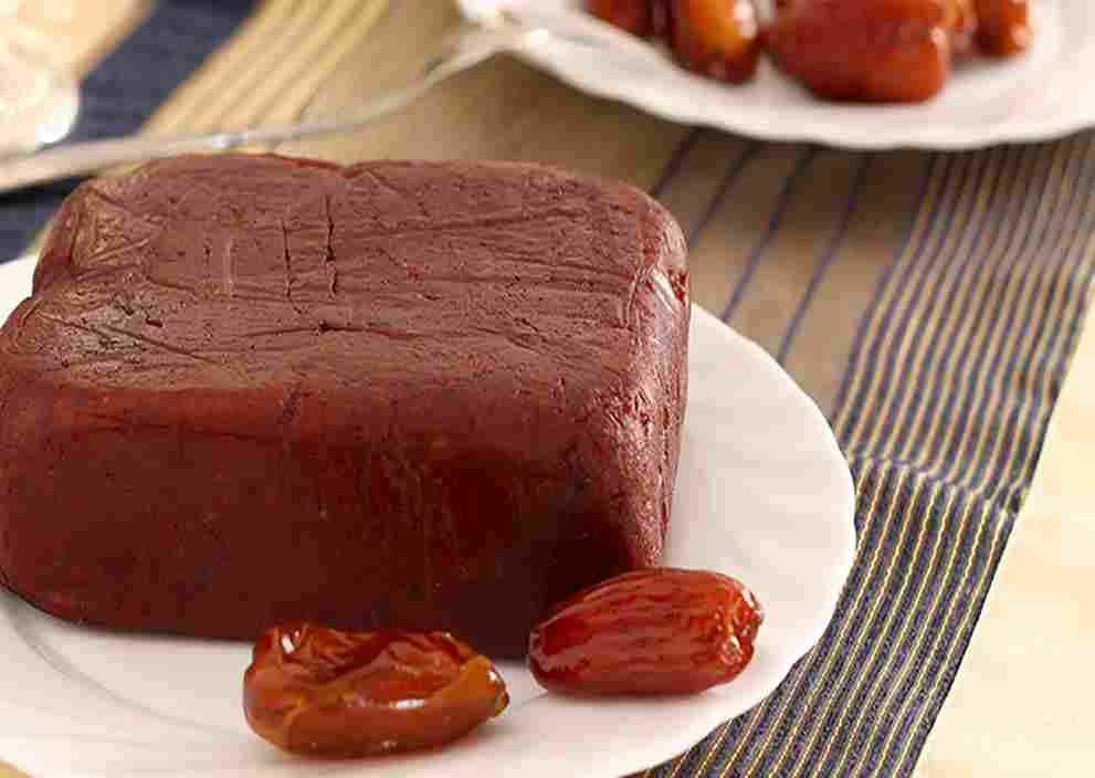 تصویر 1 از خمیر خرما با روکش کاکائو خوش طعم و مغذی