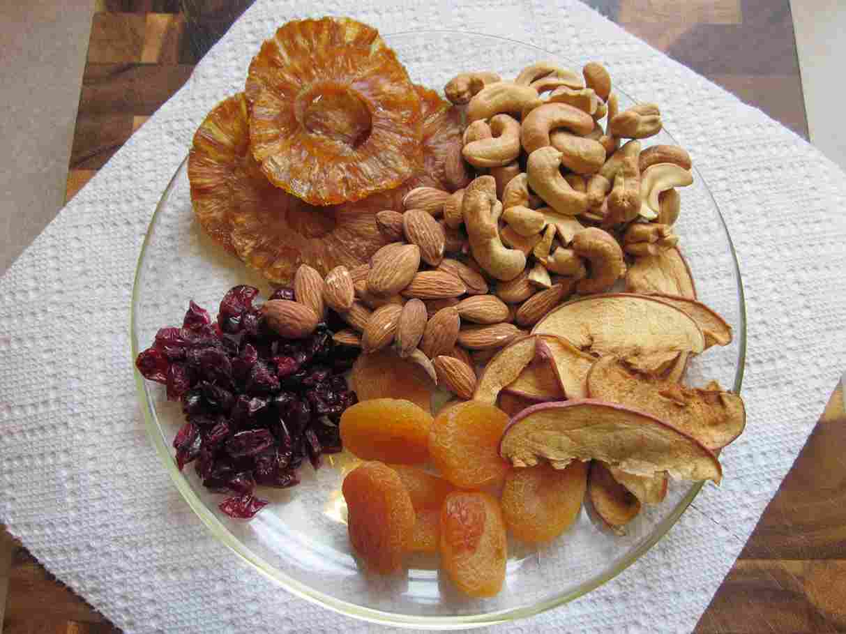 تصویر 1 از میوه خشک پفکی عمده تهیه‌شده با فناوری خشک‌کردن پیشرفته