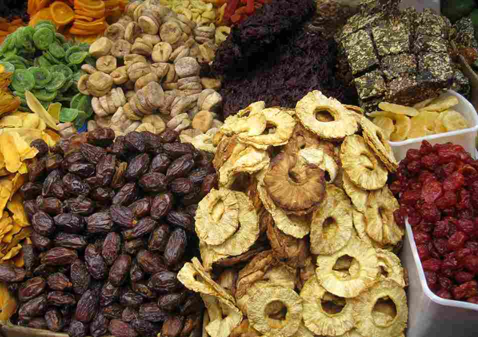 تصویر 2 از میوه خشک عید افغانستان با تنوع میوه و طعم‌های سنتی