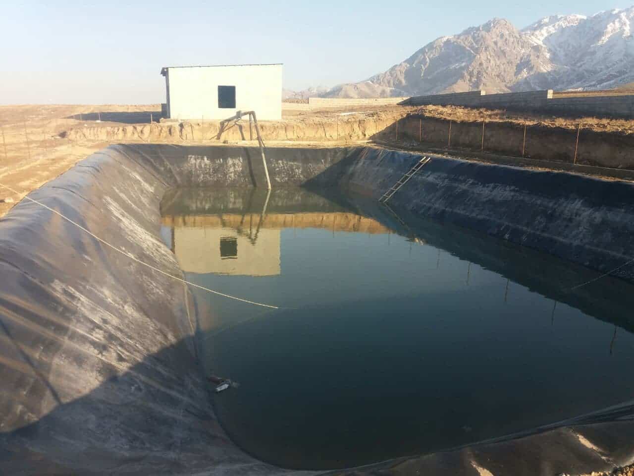 تصویر 4 از ورق ژئوممبران رشت گزینه کاربردی در پروژه های زیرسازی