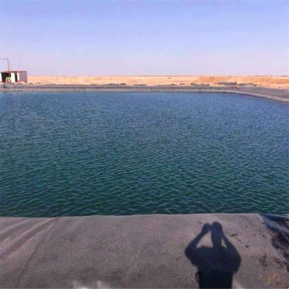 تصویر 3 از ورق ژئوممبران رشت گزینه کاربردی در پروژه های زیرسازی