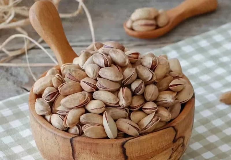 قیمت پسته احمد آقایی